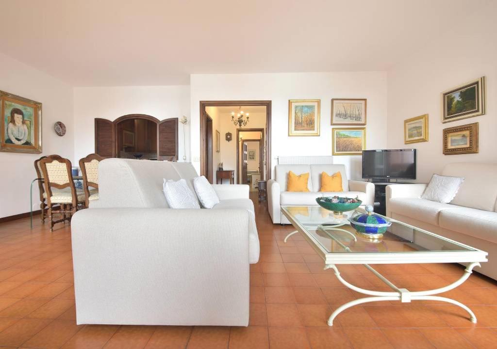 Caprera Flexyrent No Air Conditioning - Seafront سانتا مارغريتا ليغور المظهر الخارجي الصورة